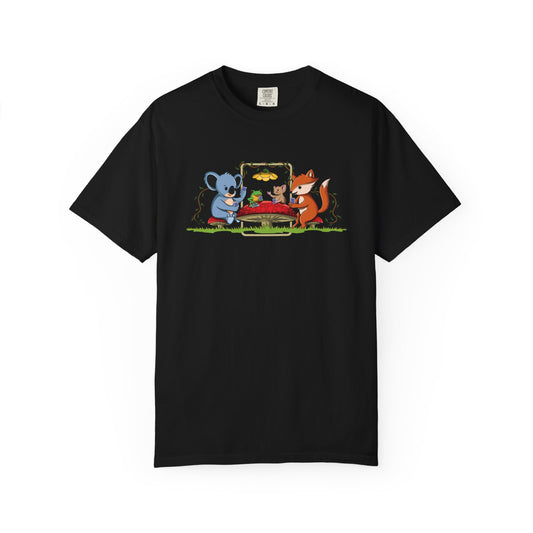 Table Friends T-shirt